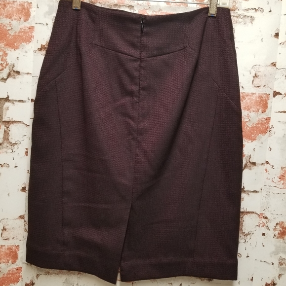 Worthington Career Pencil Skirt, size 4, plum/prpl - Picture 2 of 6